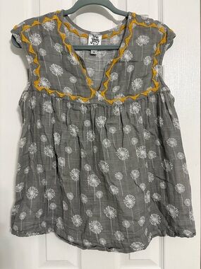 Ivy Jane - Boutique Gray Floral Tunic with Yellow Embroidered Trim